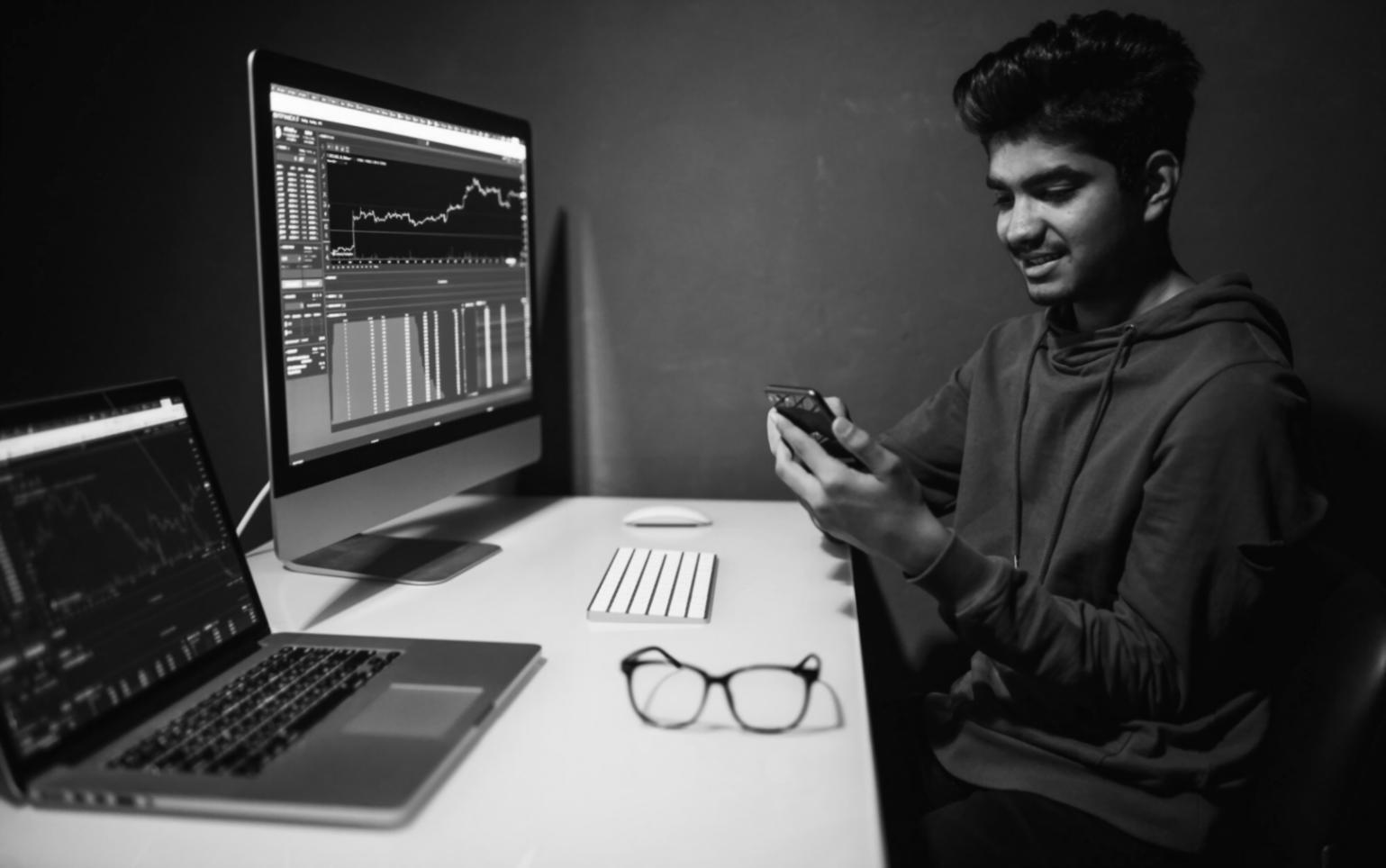 Visualisierung von KI-Entscheidungsprozessen durch grafische Darstellung neuronaler Netzwerke